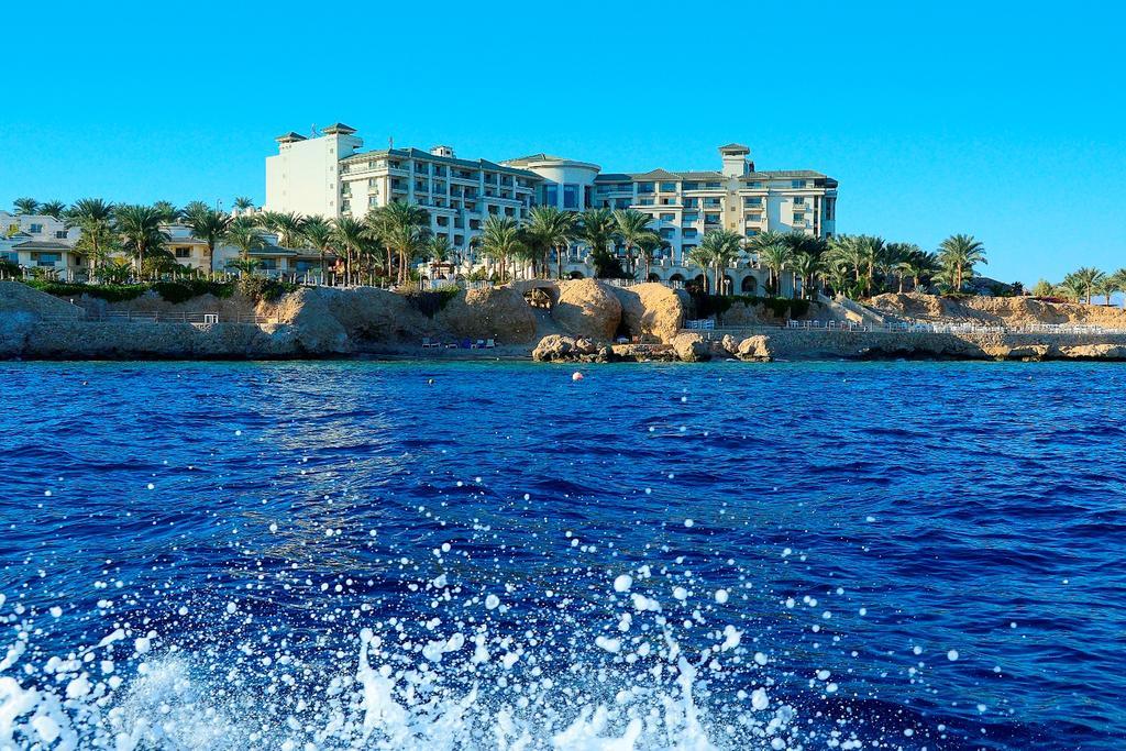 스텔라 디 마레 비치 호텔 앤드 스파 샤름 엘 셰이크 외부 사진 View of the hotel from the sea